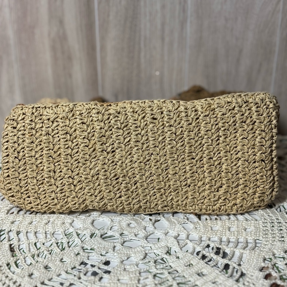 Nine West Vintage Y2K Crochet Floral Tote Bag Cream and Brown - Picture 6 of 11
